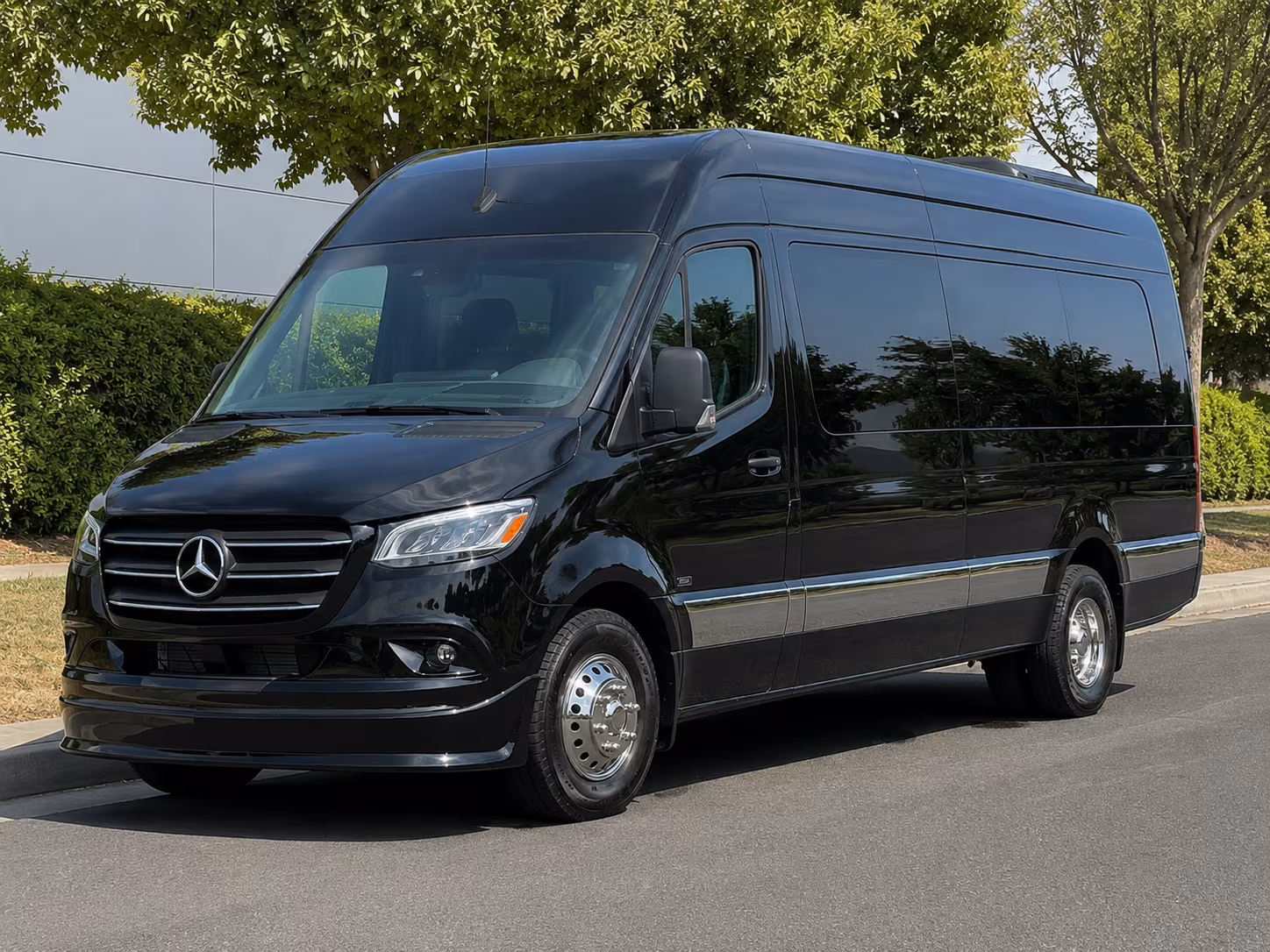 Overland Park Wedding Transportation & Shuttle Service